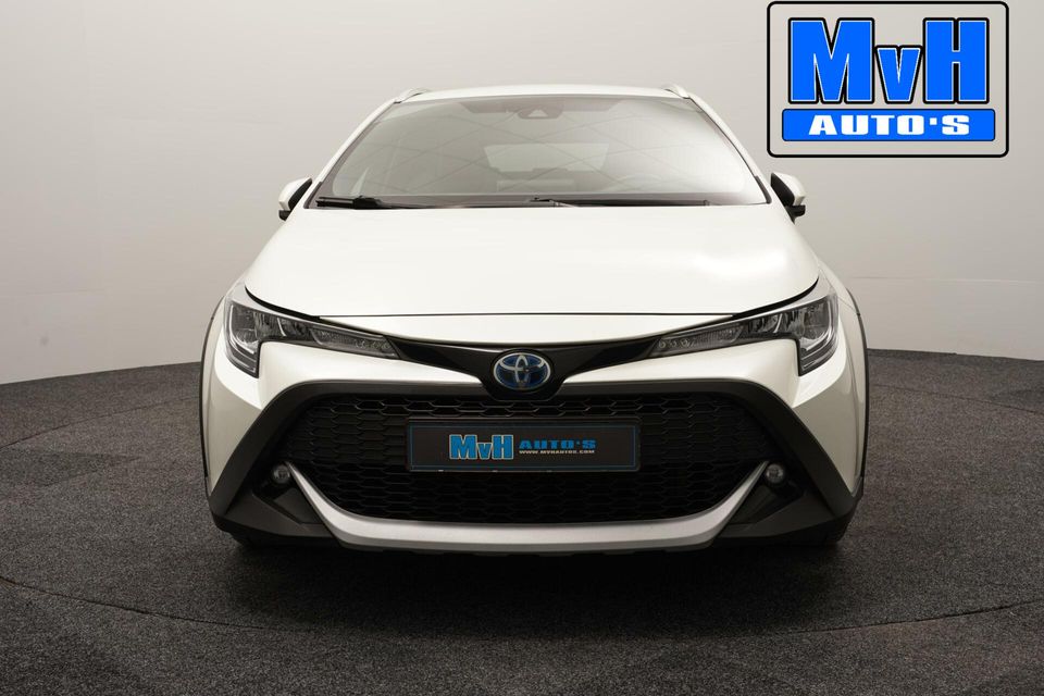 Toyota Corolla Touring Sports 2.0 Hybrid Trek|PARELMOER|TREKHAAK