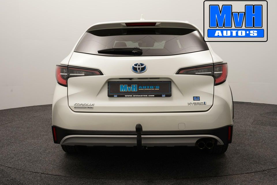 Toyota Corolla Touring Sports 2.0 Hybrid Trek|PARELMOER|TREKHAAK