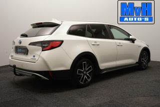 Toyota Corolla Touring Sports 2.0 Hybrid Trek|PARELMOER|TREKHAAK