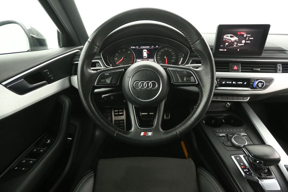 Audi A4 1.4 TFSI 150PK S-line Automaat Clima Cruise Navigatie PDC 18''LMV