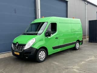 Renault Master T35 2.3 dCi L2H3 AIRCO / CRUISE CONTROLE / KASTEN INRICHTING / NAVI / EURO 6