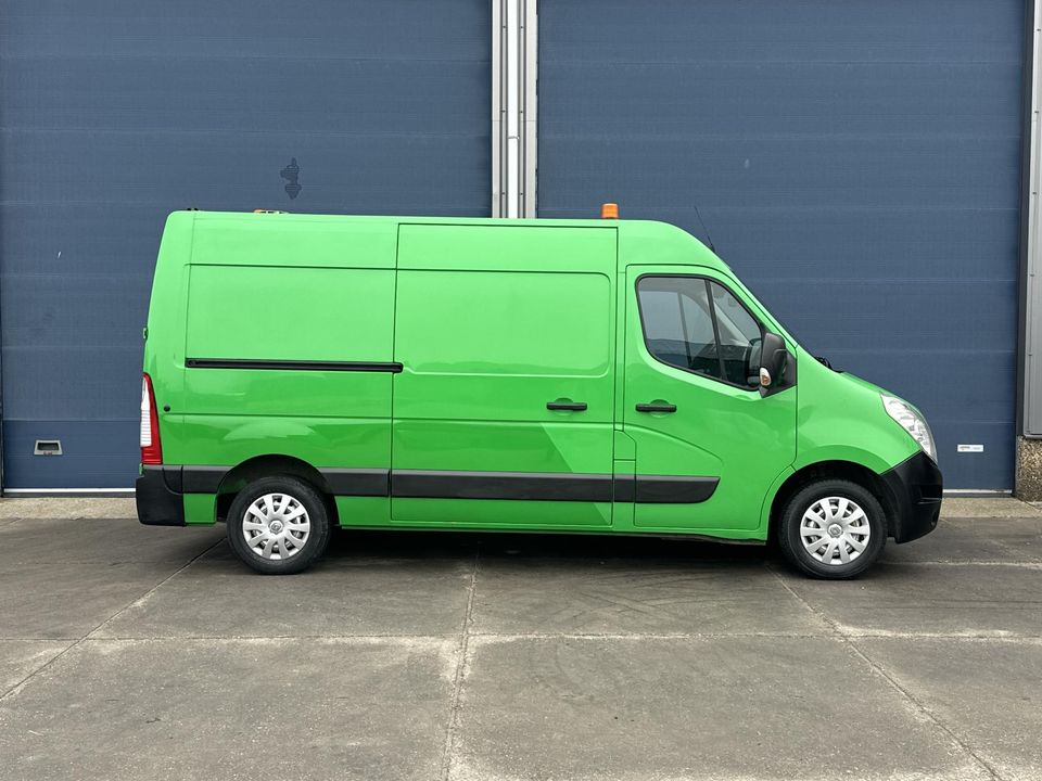 Renault Master T35 2.3 dCi L2H3 AIRCO / CRUISE CONTROLE / KASTEN INRICHTING / NAVI / EURO 6