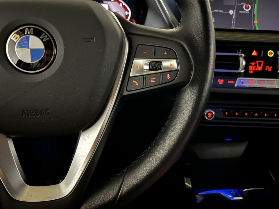 BMW 1 Serie 118i Sport Navi Cruise CarPlay Sfeerver. NAP