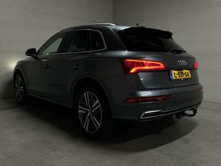 Audi Q5 2.0 TFSI quattro Sport 3x S-Line Virtuel Navi Trekh.