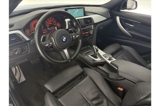 BMW 3-serie 320d High Executive M-Sport 191PK Pano Leder LED 19"LMV Clima Cruise Stoelverwarming Navi Parkeersensoren