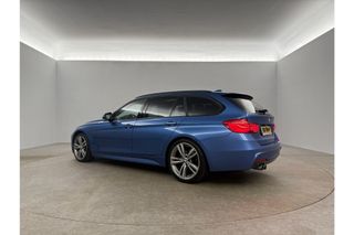 BMW 3-serie 320d High Executive M-Sport 191PK Pano Leder LED 19"LMV Clima Cruise Stoelverwarming Navi Parkeersensoren