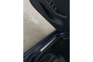 Audi A3 1.0 TFSI S-line LED Cruise Clima Navigatie Bluetooth Parkeersensoren 18''LMV