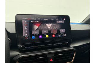 CUPRA Leon Sportstourer 1.4 e-Hybrid VZ 260PK Pano Sfeer Clima Cruise Camera Carplay Memory-Seats 19"LMV LED Virtual Navi PDC