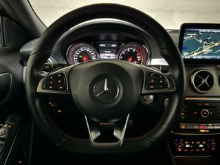 Mercedes-Benz GLA 180 AMG Night Pakket Navi Cruise Camera