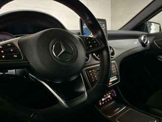 Mercedes-Benz GLA 180 AMG Night Pakket Navi Cruise Camera