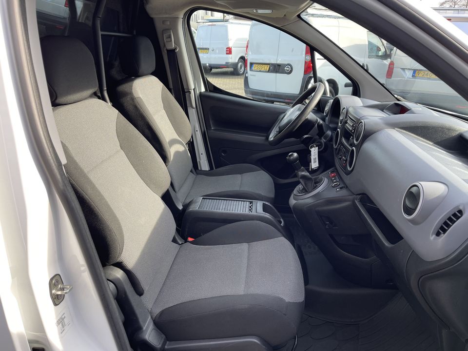 Citroën Berlingo 1.6 BlueHDI 75 Club / vaste prijs rijklaar € 7950 ex btw / lease vanaf € 145 / euro 6 diesel / airco / cruise control !