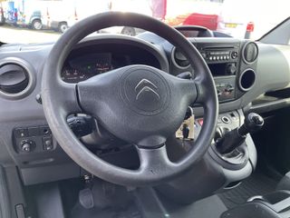 Citroën Berlingo 1.6 BlueHDI 75 Club / vaste prijs rijklaar € 7950 ex btw / lease vanaf € 145 / euro 6 diesel / airco / cruise control !