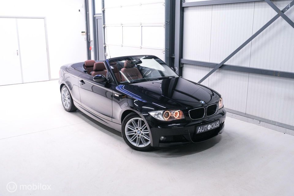 BMW 1 Serie Cabrio 118i High Executive M pakket | Leder | automaat | Xenon | Sportstoelen | youngtimer |