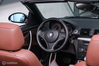 BMW 1 Serie Cabrio 118i High Executive M pakket | Leder | automaat | Xenon | Sportstoelen | youngtimer |