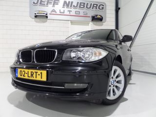 BMW 1-serie 116i Business Line Style "Origineel NL!" Nieuwe ketting!! Apple-Carplay Camera, van 2e eigenaar in uniek mooie staat!