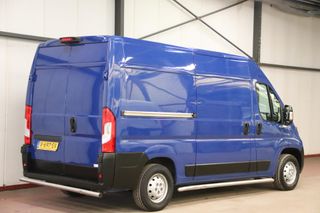 Peugeot Boxer 2.0 BlueHDI L2H2 ACHTERUITRIJCAMERA