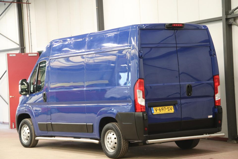 Peugeot Boxer 2.0 BlueHDI L2H2 ACHTERUITRIJCAMERA