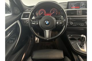 BMW 3 Serie 318i M Sport | Harman/Kardon | Carplay Trekhaak Virtual LED Navi Clima Stoelverwarming 18"LMV