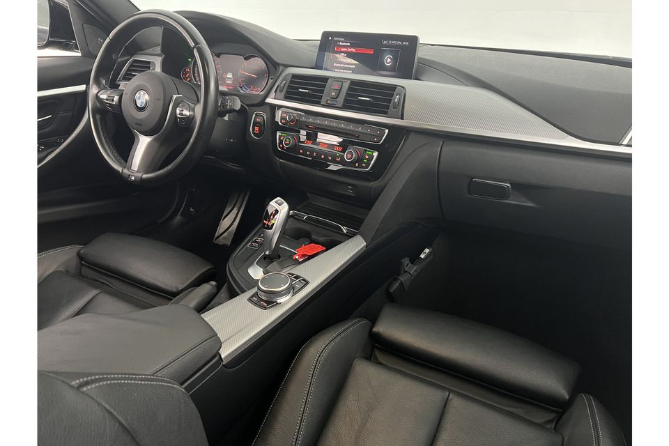 BMW 3 Serie 318i M Sport | Harman/Kardon | Carplay Trekhaak Virtual LED Navi Clima Stoelverwarming 18"LMV