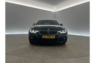 BMW 3 Serie 318i M Sport | Harman/Kardon | Carplay Trekhaak Virtual LED Navi Clima Stoelverwarming 18"LMV