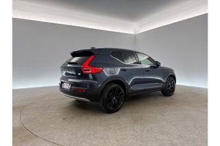 Volvo XC40 1.5 T5 Recharge Inscription R-design Hybride 262PK Pano LED 18"LMV ACC Camera Carplay Clima Stoel/Stuurverwarming Navi Virtual DAB+ PDC