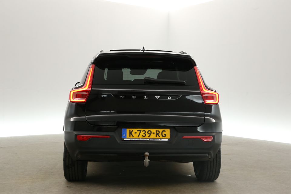 Volvo XC40 1.5 T5 Recharge R-Design 261PK Pano Clima Carplay Navi LED Trekhaak Sfeerverl. Stoel/Stuurverwarming Memory-Seat 19"LMV PDC