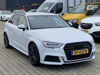 Audi A3 Sportback 30 TFSI 3x S-Line Black Edition Navi NAP