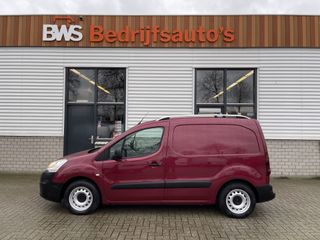 Citroën Berlingo 1.6 BlueHDI 75 Comfort / vaste prijs rijklaar € 7950 ex btw / lease vanaf € 146 / euro 6 diesel / airco / cruise / navi / dakrails / bordeaux rood metallic