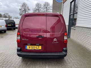 Citroën Berlingo 1.6 BlueHDI 75 Comfort / vaste prijs rijklaar € 7950 ex btw / lease vanaf € 146 / euro 6 diesel / airco / cruise / navi / dakrails / bordeaux rood metallic