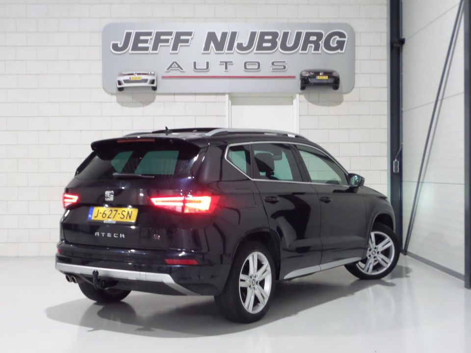 SEAT Ateca 1.5 TSI DSG FR Business Intense Automaat! Pano Led Beats Trekhaak Virtual Apple-Carplay Blind-spot Lane-assist