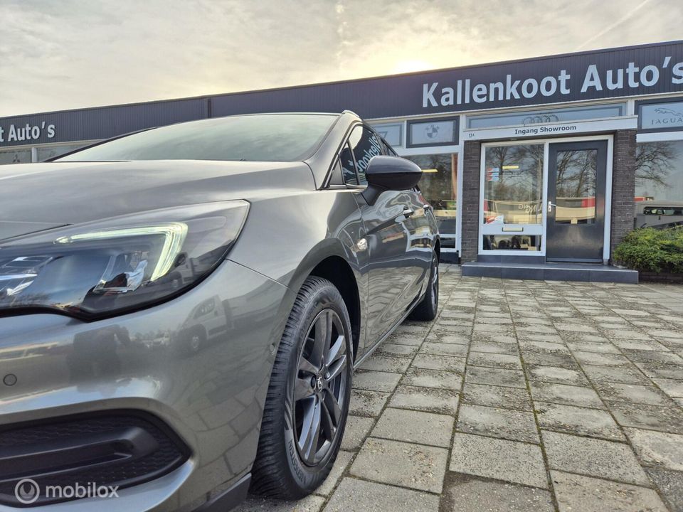 Opel Astra Sports Tourer 1.2 Design&Tech, Camera, Navi, LED