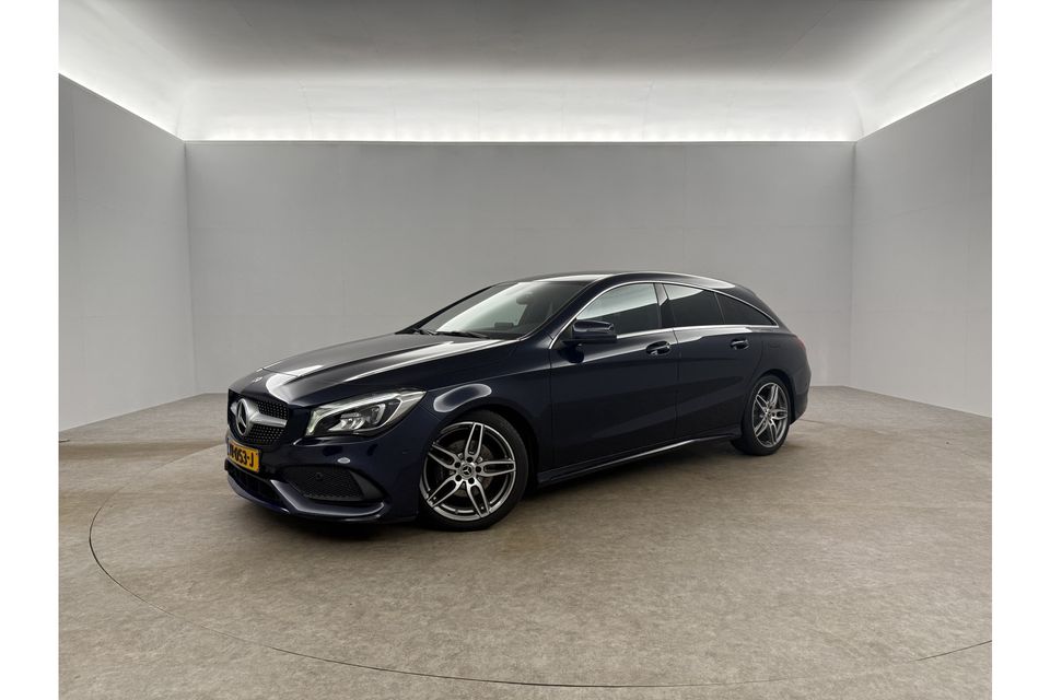 Mercedes-Benz CLA-Klasse 180 AMG Automaat Airco Cruise Camera LED Navi Parkeersensoren Stoelverwarming 18"LMV