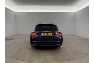 Mercedes-Benz CLA-Klasse 180 AMG Automaat Airco Cruise Camera LED Navi Parkeersensoren Stoelverwarming 18"LMV