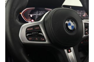 BMW 1-serie 118i M Sport Pano Sfeerverl. LED Camera Virtual Clima Cruise Navi Stoelverwarming DAB+ 18''LMV PDC