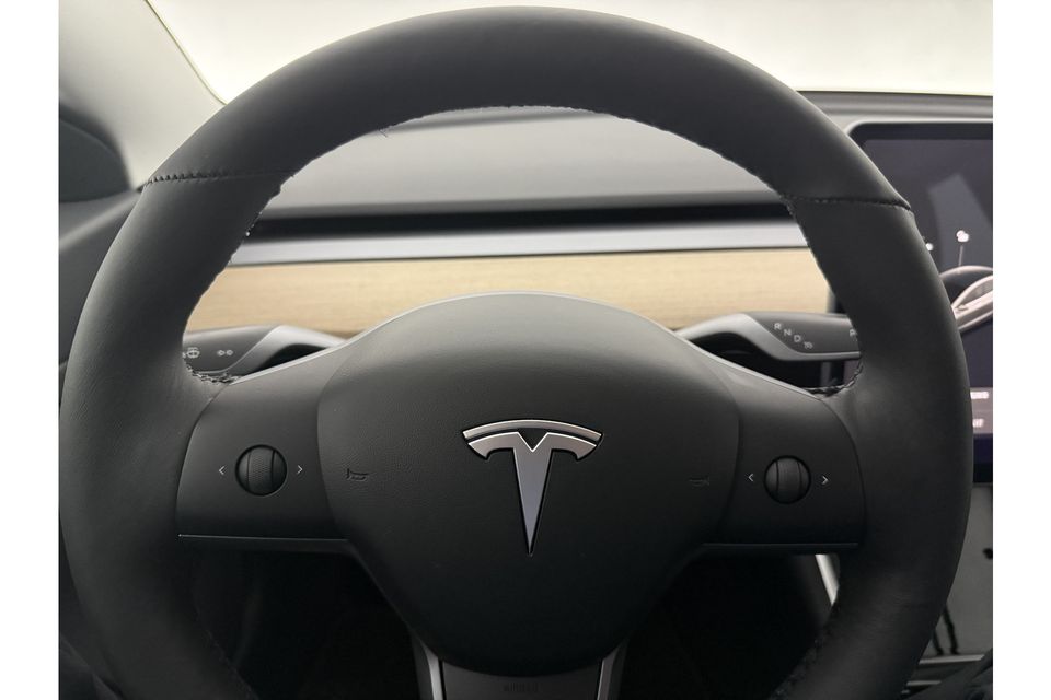 Tesla Model 3 Performance AWD 75 kWh 462PK Autopilot 360Camera LED Cruise Clima Navi Pano View Memory-Seats Leder PDC 20"LMV