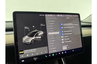 Tesla Model 3 Performance AWD 75 kWh 462PK Autopilot 360Camera LED Cruise Clima Navi Pano View Memory-Seats Leder PDC 20"LMV