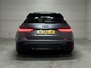 Audi RS6 Avant 4.0 TFSI Quattro Matgrijs Dynamic+ B&O 600PK