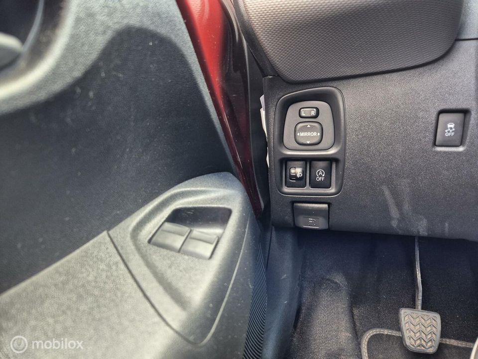 Peugeot 108 1.0 e-VTi Style, Carplay, Navi, LED, Airco, NAP!