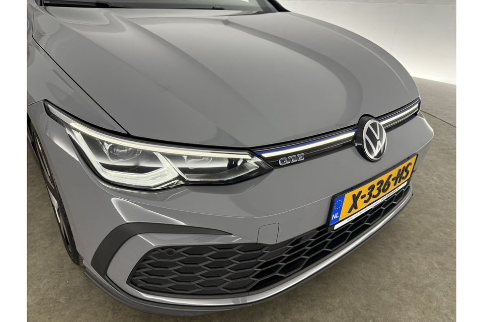 Volkswagen Golf 1.4 GTE 245PK DSG Clima Carplay ACC Virtual Sfeerverl. LED 18''LMV PDC Navi DAB+ Stoel/Stuurverwarming