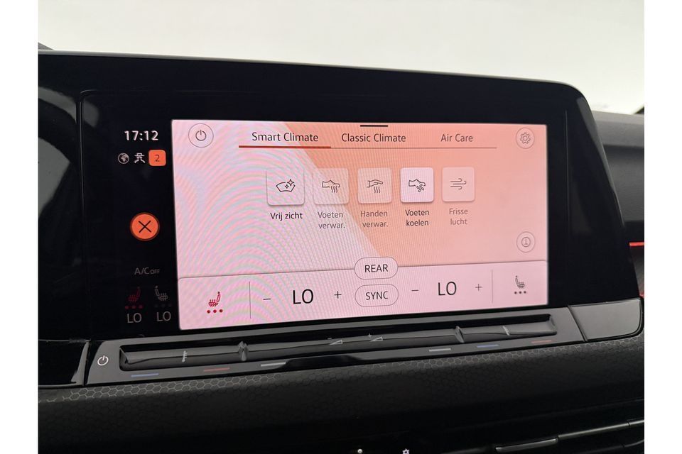 Volkswagen Golf 1.4 GTE 245PK DSG Clima Carplay ACC Virtual Sfeerverl. LED 18''LMV PDC Navi DAB+ Stoel/Stuurverwarming