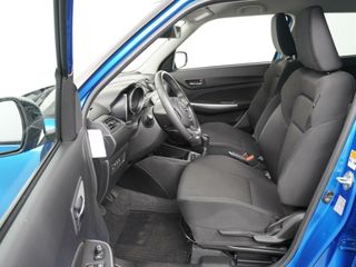 Suzuki Swift 1.2 Style Smart Hybrid