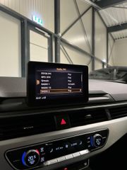 Audi A4 Avant 40 TFSI S-line Clima Navi Trekhaak Sfeer NAP