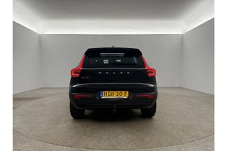 Volvo XC40 1.5 T5 Recharge Inscription Hybride 262PK Camera LED Carplay Trekhaak Pano 19"LMV Navi Virtual Stoel/Stuurverwarming DAB+ PDC