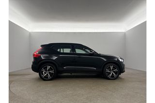 Volvo XC40 1.5 T5 Recharge Inscription Hybride 262PK Camera LED Carplay Trekhaak Pano 19"LMV Navi Virtual Stoel/Stuurverwarming DAB+ PDC