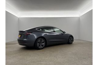 Tesla Model 3 Long Range AWD 75 kWh 351PK Autopilot 360Camera LED Cruise Clima Navi Stoelverwarming Pano View Leder Memory-Seats PDC 19"LMV