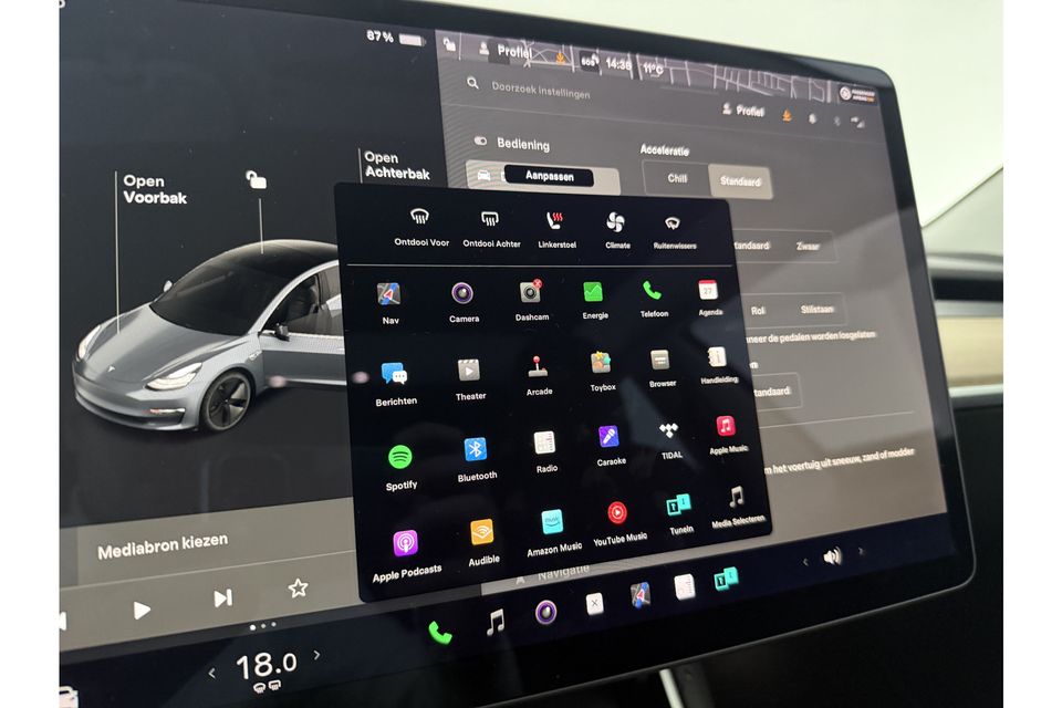 Tesla Model 3 Long Range AWD 75 kWh 351PK Autopilot 360Camera LED Cruise Clima Navi Stoelverwarming Pano View Leder Memory-Seats PDC 19"LMV