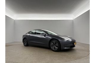 Tesla Model 3 Long Range AWD 75 kWh 351PK Autopilot 360Camera LED Cruise Clima Navi Stoelverwarming Pano View Leder Memory-Seats PDC 19"LMV