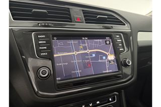 Volkswagen Tiguan 1.4 TSI Adaptive Cruise Pano Camera Carplay Clima LED Navi DAB+ 17"LMV Parkeersensoren