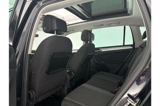 Volkswagen Tiguan 1.4 TSI Adaptive Cruise Pano Camera Carplay Clima LED Navi DAB+ 17"LMV Parkeersensoren