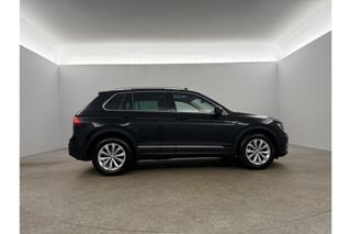 Volkswagen Tiguan 1.4 TSI Adaptive Cruise Pano Camera Carplay Clima LED Navi DAB+ 17"LMV Parkeersensoren